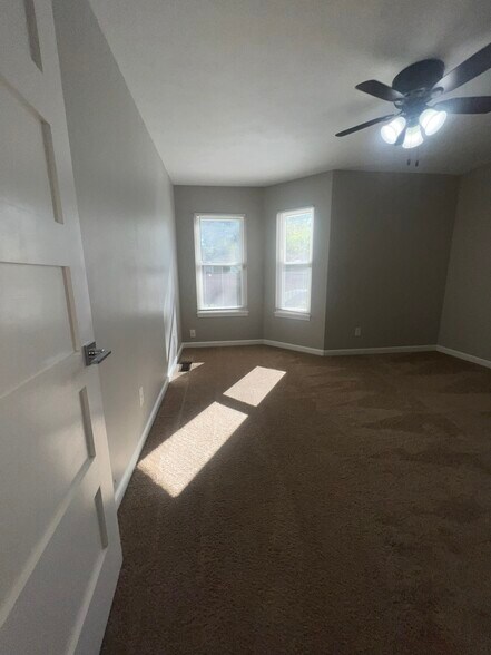 Building Photo - 511 Bernard Ave