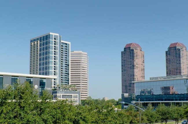 Building Photo - 1901 Post Oak Blvd