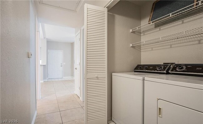 Building Photo - 2251 Wigwam Pkwy