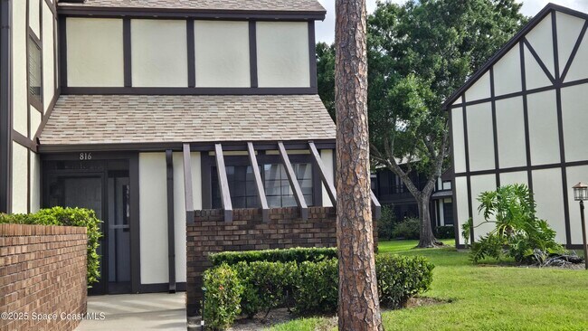 Building Photo - 816 Greenwood Manor Cir