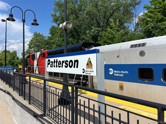 Building Photo - 1133 NY-311