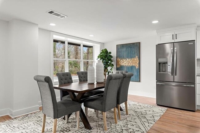 Building Photo - 1552 N Ellington St SE