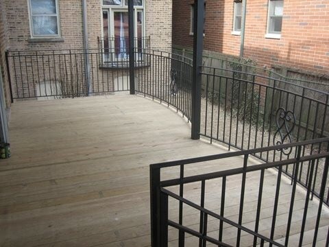 Building Photo - 4301 N Richmond St