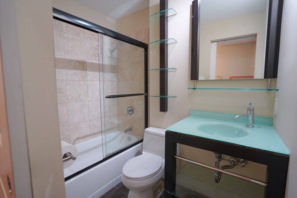 Building Photo - 611 Westgate Ave