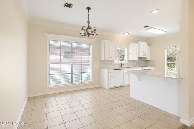 Building Photo - 133 Wild Rose Ln