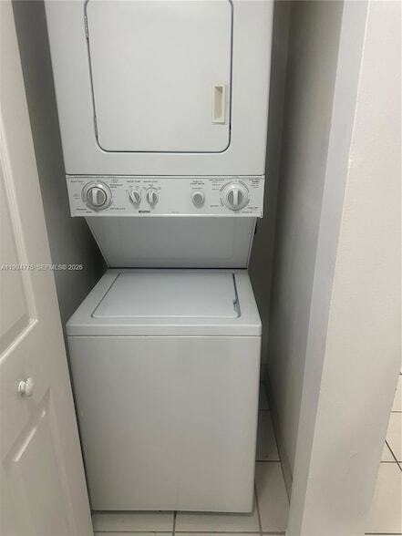 Building Photo - 11050 SW 196th St