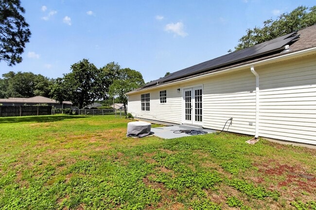 Building Photo - 4799 Coronado Cir