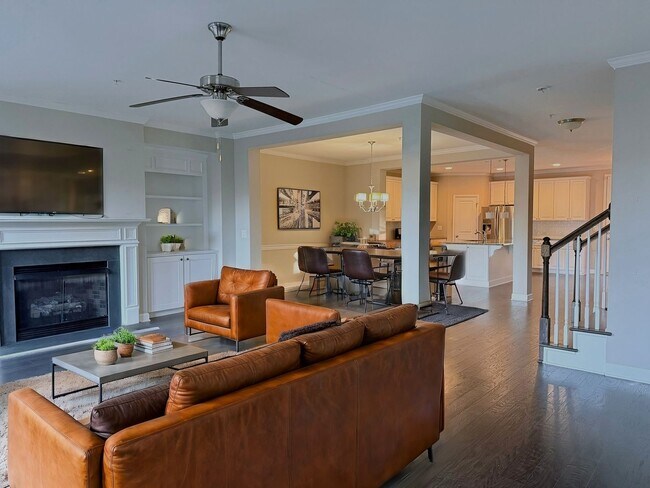 Building Photo - Welcome to your dream rental home! Stunning 3-story, 4-bedroom, 3.5 bath Townhome in Smyrna!