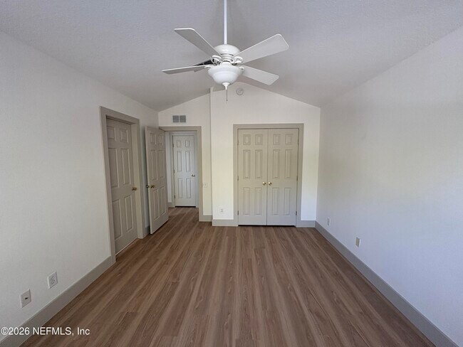 Building Photo - 7560 Scarlet Ibis Ln