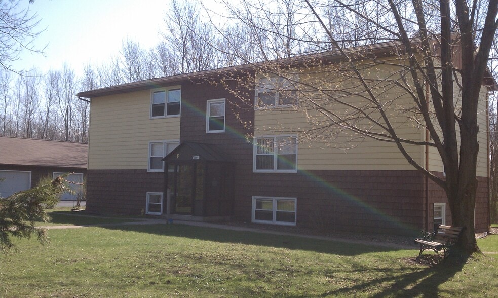 Building Photo - 5479 Strnad Dr