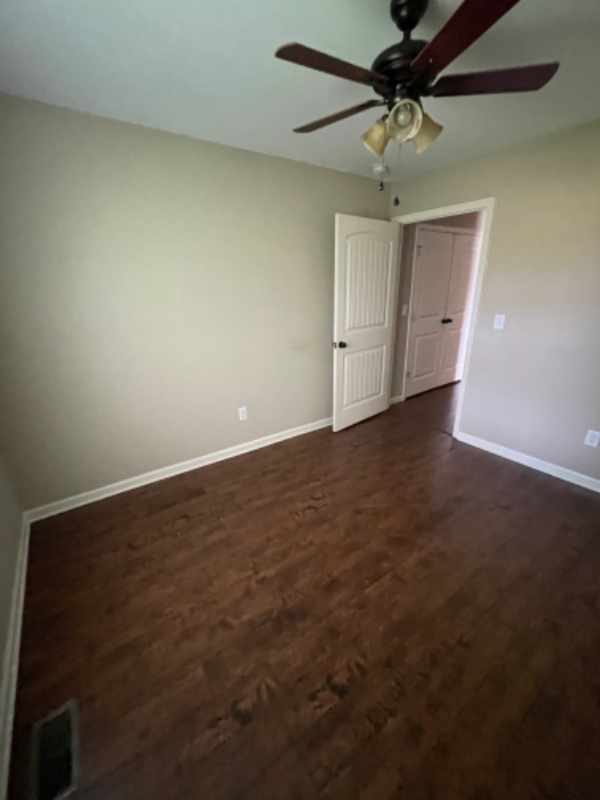 Building Photo - 228 Vanover Ln