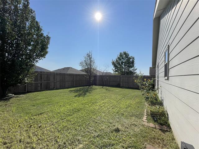Building Photo - 1408 Silver Maple Ln
