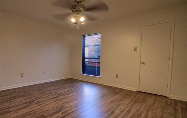 Building Photo - 3109 Meadow Wood Ln