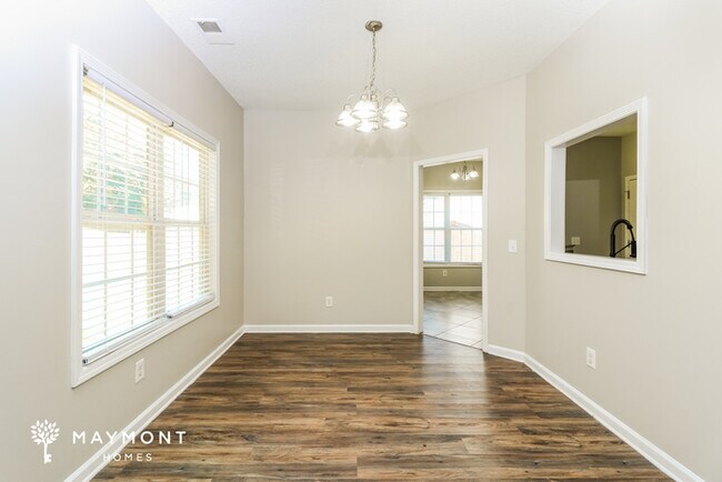 Building Photo - 4610 Chargrey Station SW