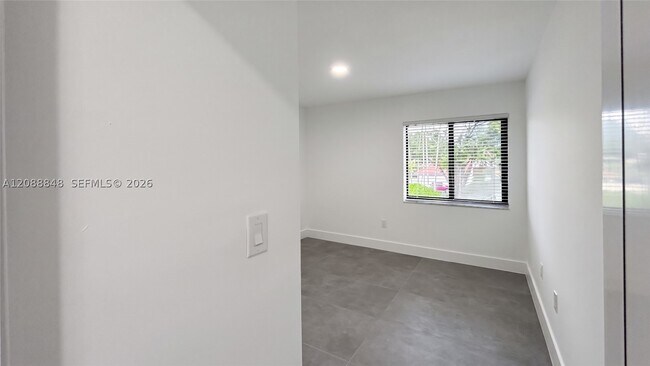 Building Photo - 11822 SW 108th Terrace