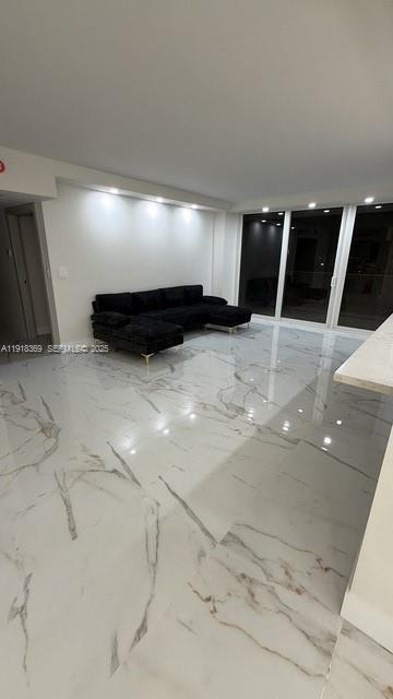 Building Photo - 19707 Turnberry Way