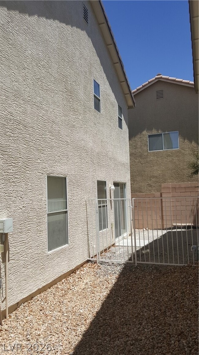 Building Photo - 11940 S Wild Chamomile St