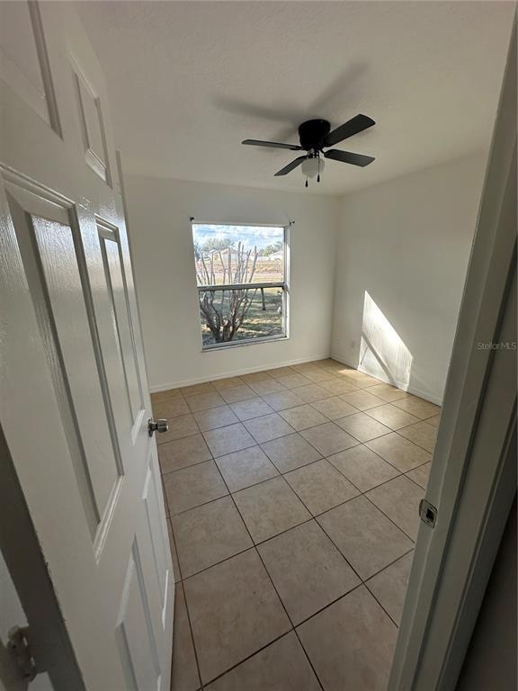 Building Photo - 4023 E Cardinal Pines Dr