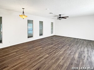 Building Photo - 14707 Chimney Way St