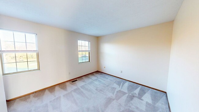 Building Photo - 5929 Shadow Lake Cir