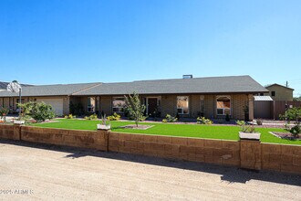 Building Photo - 16227 North 21st St