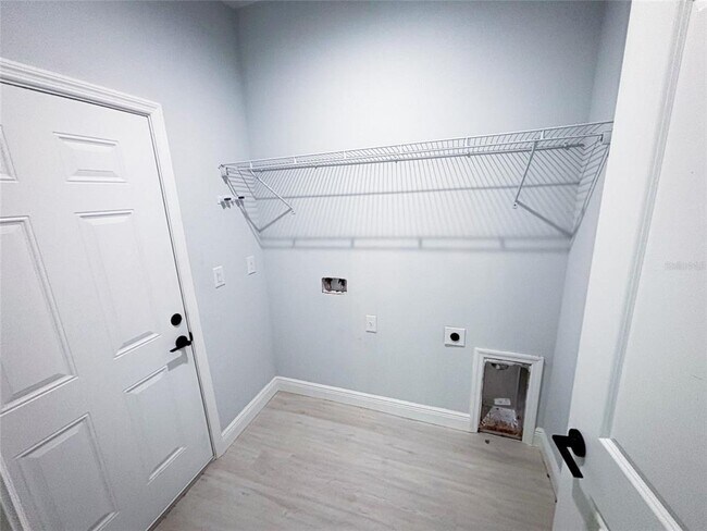 Building Photo - 14097 Clarissa Ln