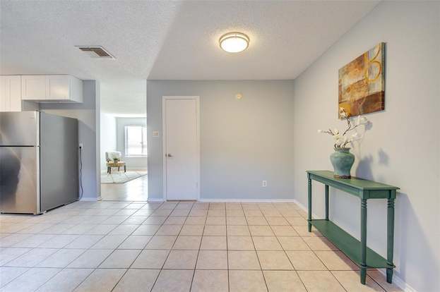 Building Photo - 1620 Good Day Dr