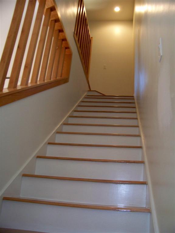 Building Photo - 802 S 1st St