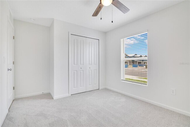 Building Photo - 2494 McKinley Dr