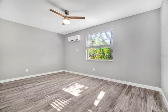 Building Photo - 6701 S West Shore Blvd