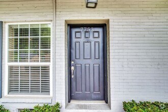 Building Photo - A must see Dallas Condo!