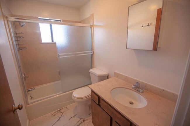 Building Photo - 3816BeresfordSt