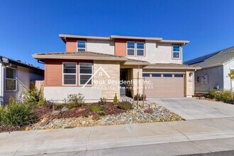Building Photo - 4 Bedroom, 3 Bath Home in Rancho Cordova