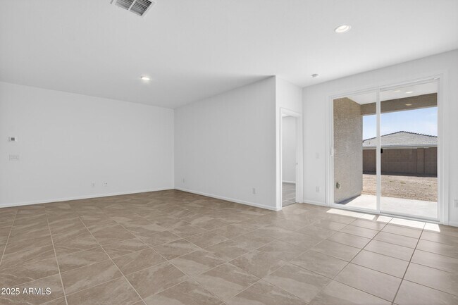 Building Photo - 12499 E Verbina Ln