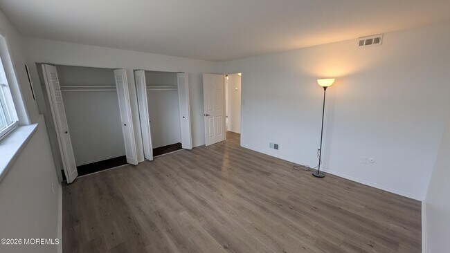 Building Photo - 226 Sawmill Rd