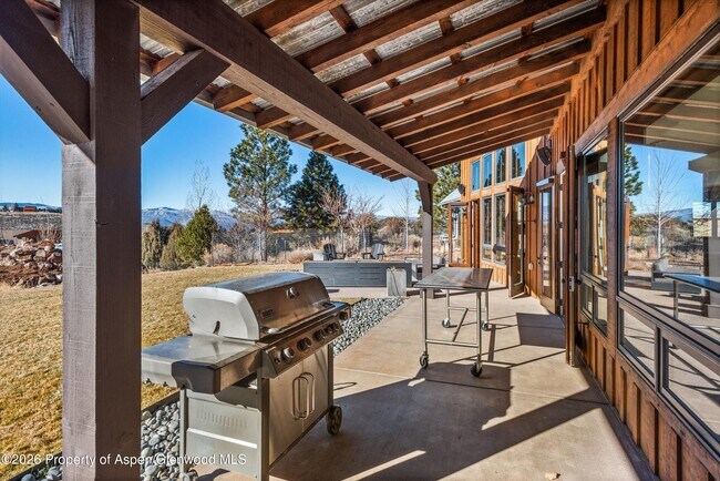 Building Photo - 91 Schooner Ln