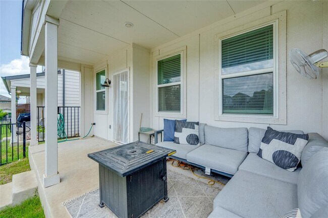 Building Photo - 7502 Chesapeake Rail Ln