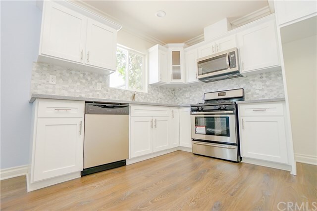 Building Photo - 1229 E 45th St