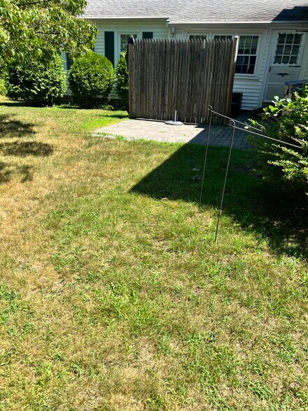 Building Photo - 1 Poole St