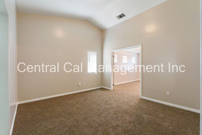 Building Photo - 12708 Beechfield Dr