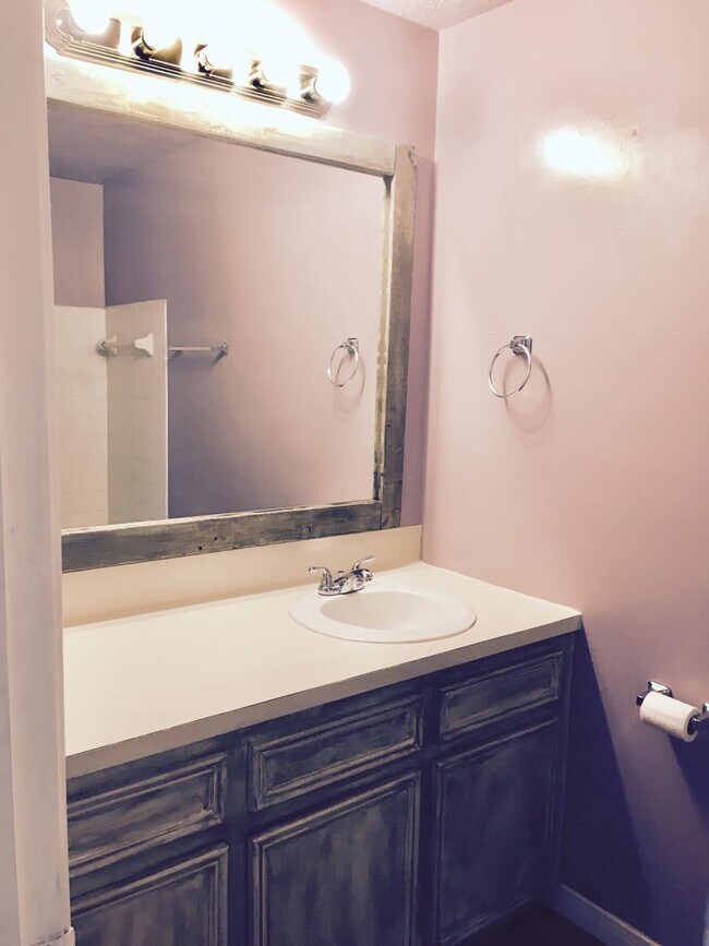 Private spa for the lucky one. - 908 Pearl St