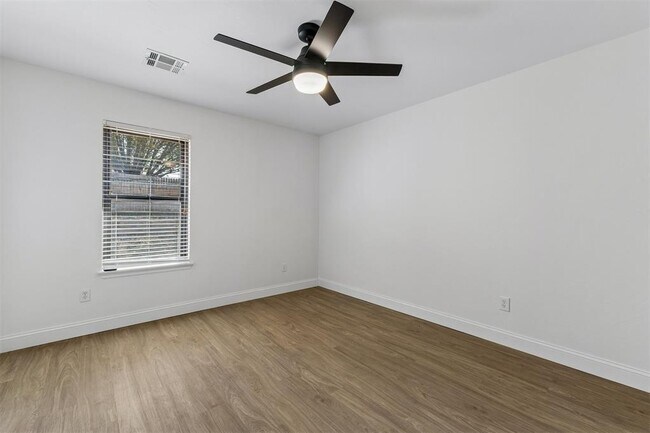 Building Photo - 2708 NW 168th St