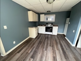 Building Photo - 5118 Globe Ave