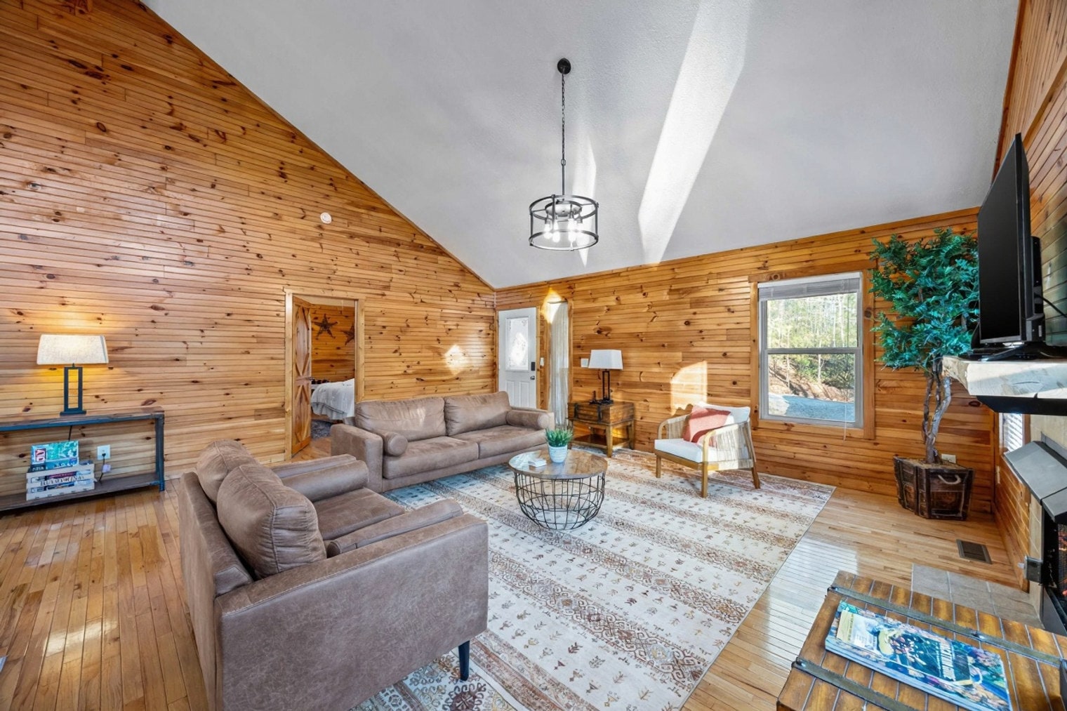 Building Photo - 65 Screech Owl Rd