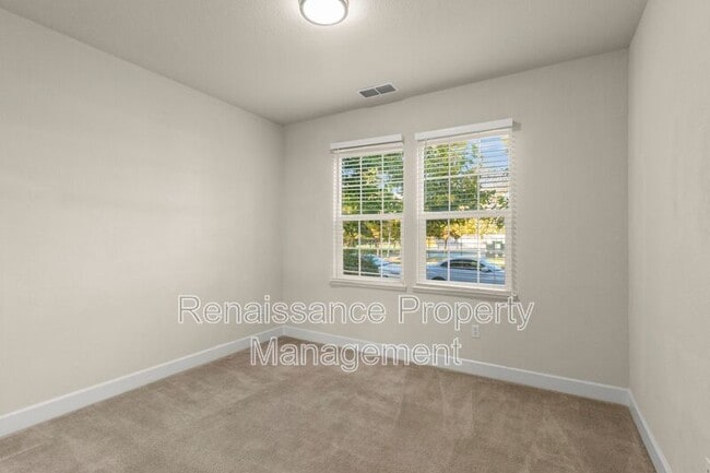 Building Photo - 638 W Gravino Dr