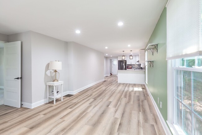 Building Photo - Updated 3bd/2ba Ranch Blocks From Downtown...