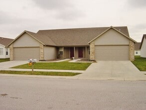 Building Photo - Butterfield  II