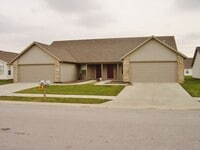 Building Photo - 3012 Butterfield Ct