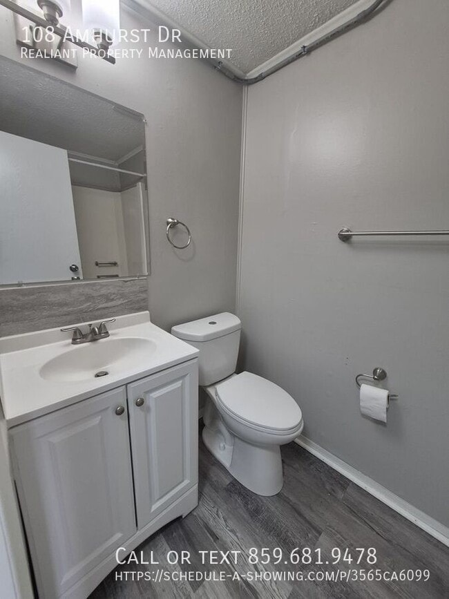 Building Photo - 108 Amhurst Dr