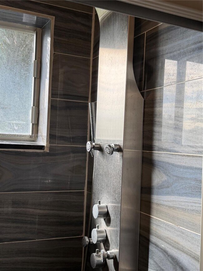 Building Photo - 13914 SW 178th St